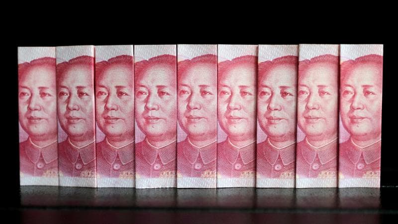 La Cina getta un salvagente alle Borse: Pechino pensa a un pacchetto da 250 miliardi per il mercato azionario