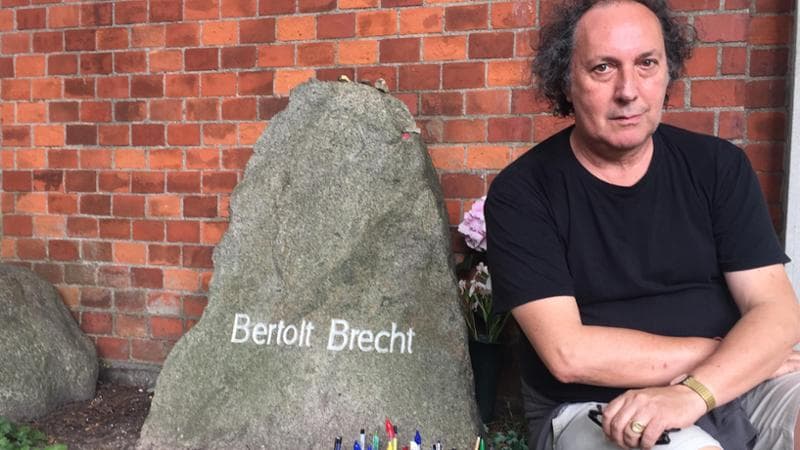 Fulvio Abbate: “Questa destra mi fa orrore, è cognatismo come con Franco. L’amichettismo è di sinistra”