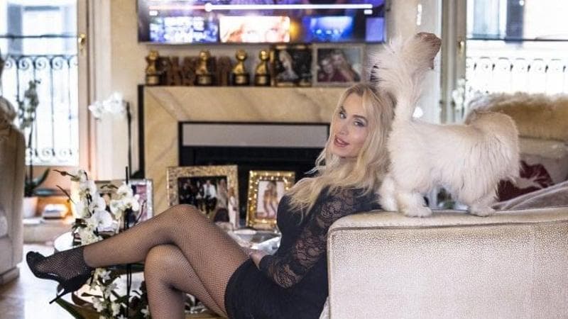 Valeria Marini, finita la relazione con l’onorevole Gerolamo Cangiano di FdI