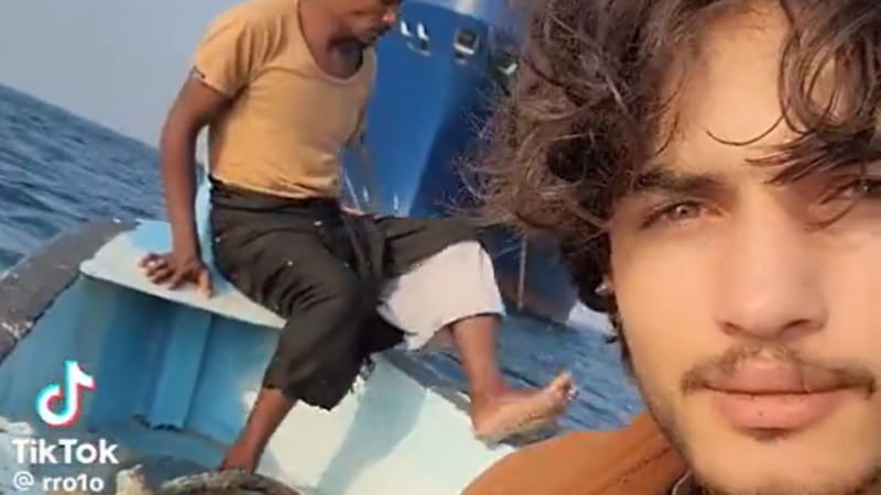 Il pirata yemenita virale sui social: “All’Italia dico: via dal Mar Rosso”