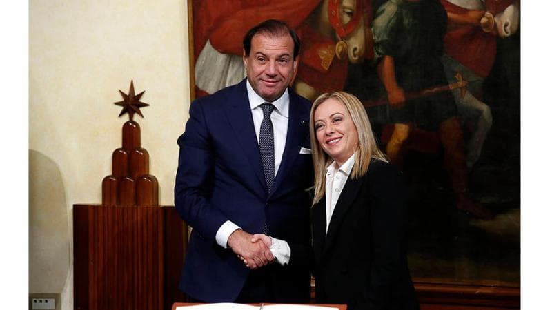 Agenzia delle entrate ridotta e remissiva. Il centrodestra chiude la lotta al sommerso