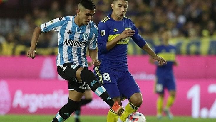 Due Carlos Alcaraz sono meglio di uno: in Argentina c’è un calciatore omonimo del tennista murciano. E promette bene