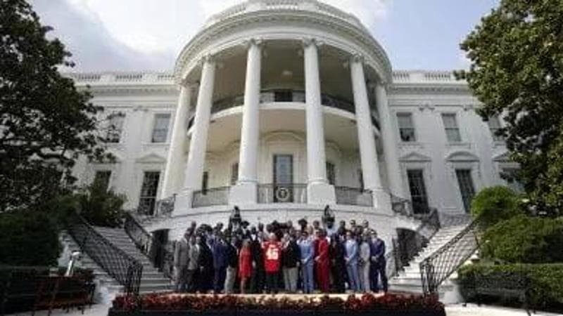 Il presidente Biden ai Chiefs celebrati alla White House: "State creando una dinastia vincente"