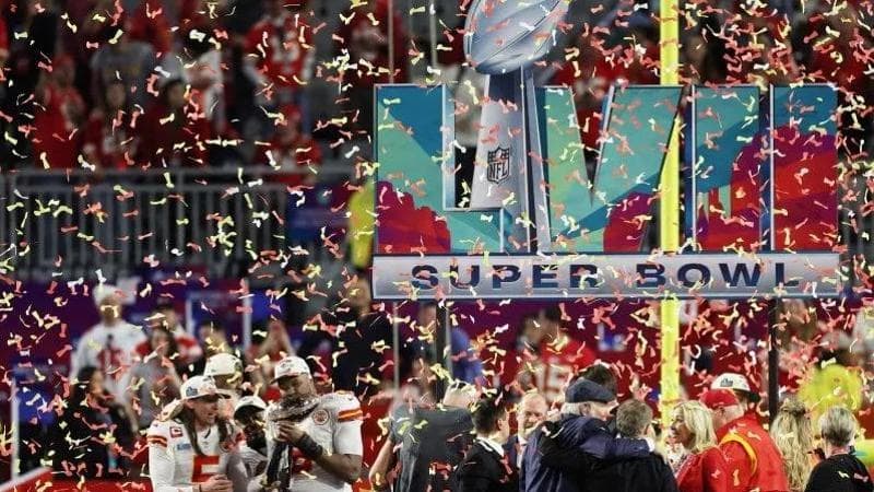 Mahomes rimonta i Philadelphia Eagles, il Super Bowl è dei Kansas City Chiefs | Le pagelle della finale Il Toney che non ti aspetti