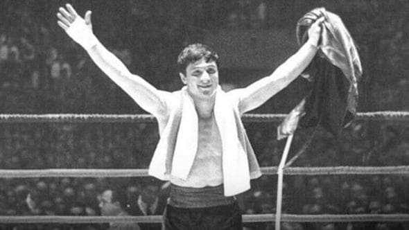 Gli 80 anni di Bruno Arcari, il guerriero silenzioso del ring. "Ha fatto tanto per l'Italia, ora dategli il vitalizio"