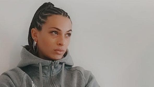 Annalisa Brozzi, forza e timidezza: “Essere è più importante che apparire”Boxe, lavoro e studio i miei tre pilastri"