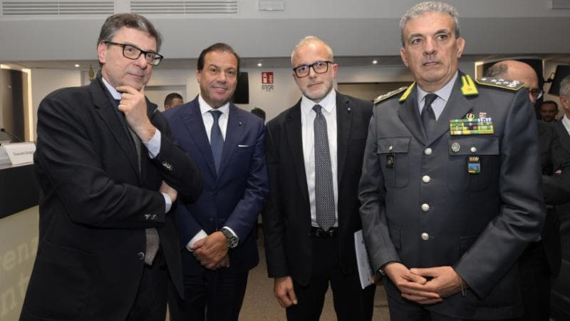 Recuperati 25 miliardi di evasione. Ora il governo plaude l’Agenzia delle entrate