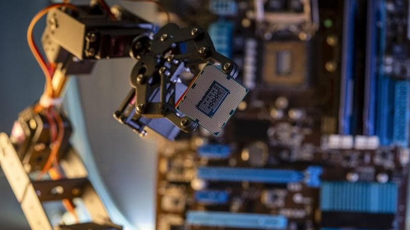 Sovranità digitale, dall’AI al fondo europeo: la corsa a ostacoli dell’Ue