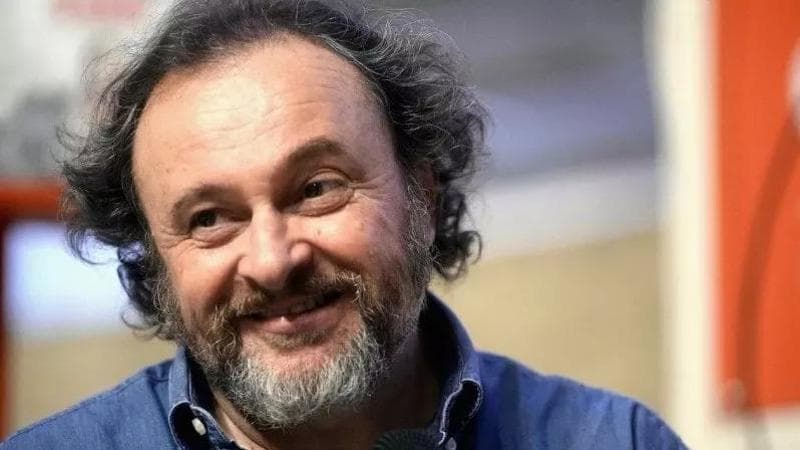 Natalino Balasso: "Sono scappato dalla tv. Mi hanno implorato di tornare, ma ho detto di no. LOL? Non fa ridere, non ci andrei mai. Guzzanti mette tristezza"