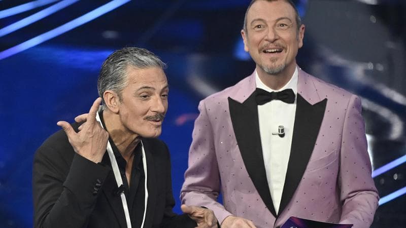 Scaletta della finale di Sanremo: come si vota nella quinta serata, gli ospiti e il ritorno di Fiorello