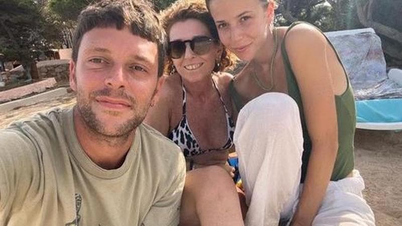 Gazzelle a Sanremo: “Dedico il festival a Giovanna, che mi manca tanto”. Chi è la donna citata dal palco