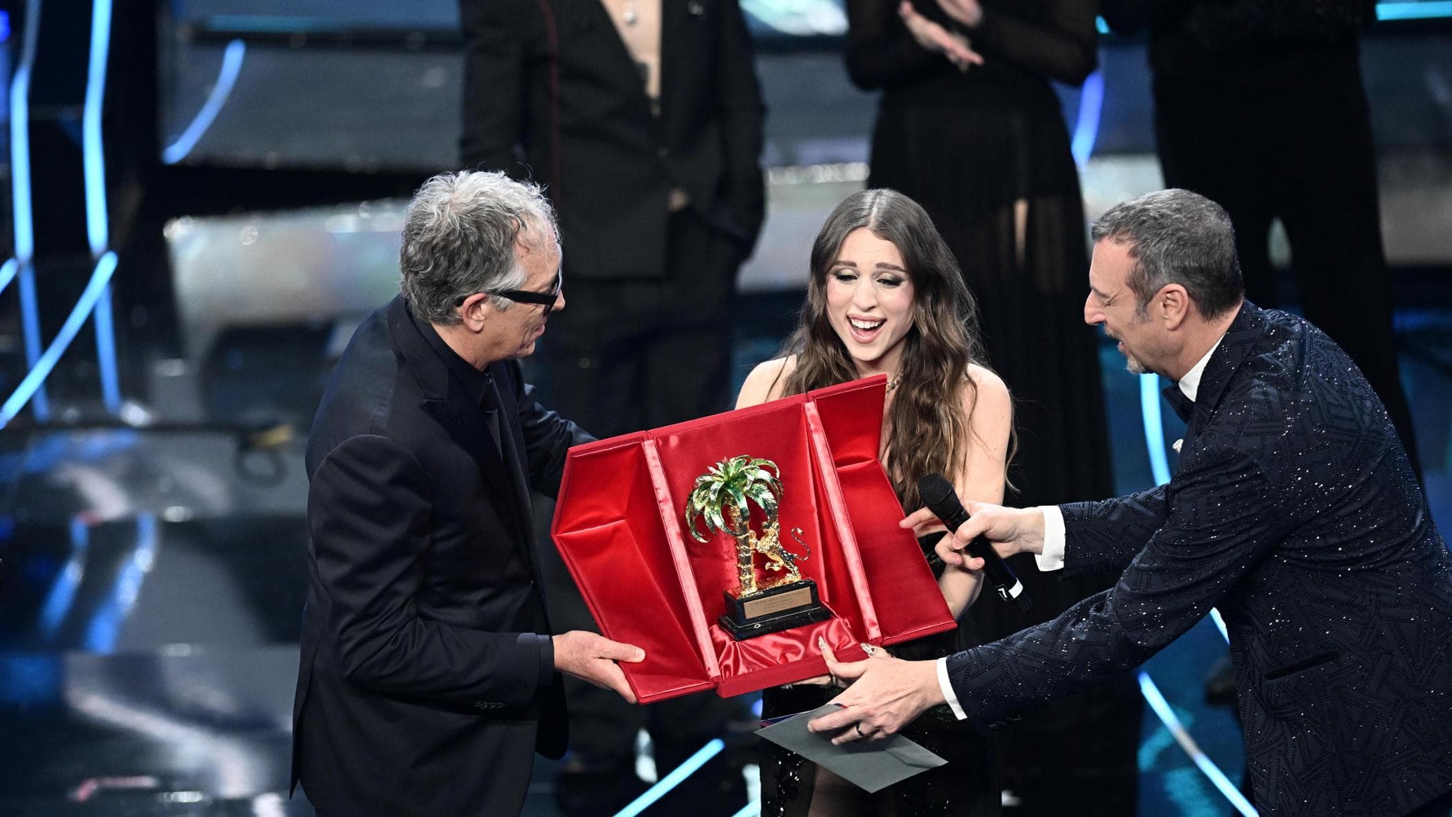 Sanremo 2024, vince Angelina Mango con “La noia”: “Grazie a tutti, siete matti”