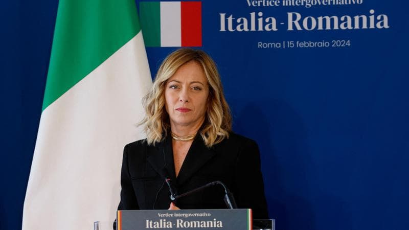 Meloni dopo il vertice Italia-Romania: “Condannati scontino pena nei propri Paesi, su Gaza seguiamo il Parlamento”