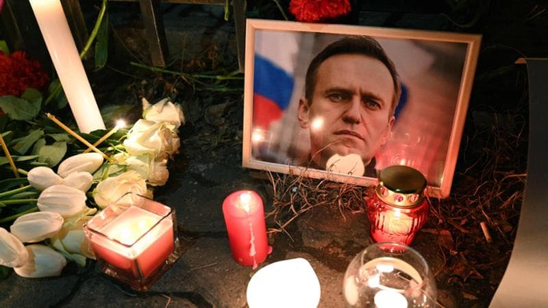 Le inchieste contro il potere, il veleno e il ritorno in Russia: chi era Navalny, l’oppositore morto nel gulag dopo avere sfidato Putin