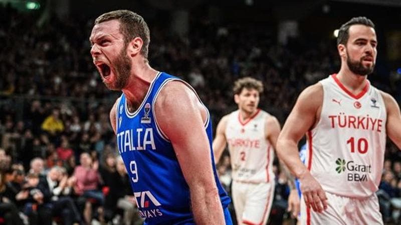 La grinta di Nicolò Melli contro la Turchia (foto Fiba.basketball)