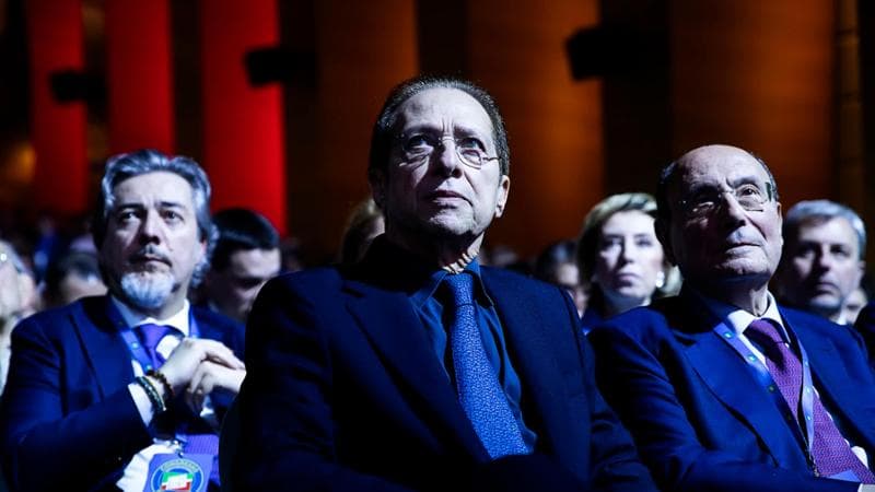 Congresso di Forza Italia, Paolo Berlusconi avvisa Tajani: “Uno di noi in politica? Chissà”