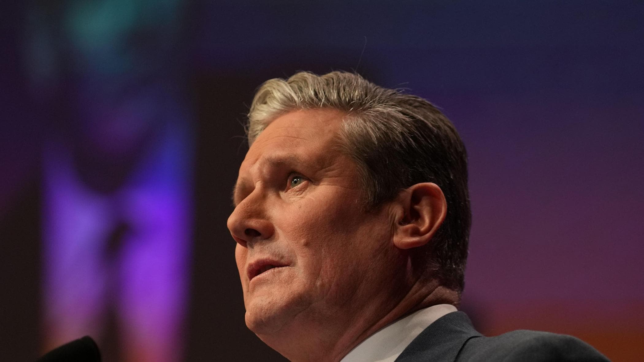L'ossessione per il calcio, la tv vietata dal padre: l'europeista Keir  Starmer, leader Labour suo malgrado - la Repubblica