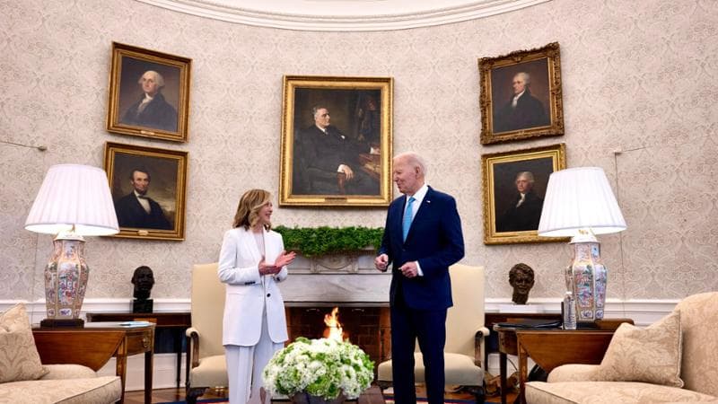 Biden-Meloni, intesa sul negoziato a Gaza: “Sforzi per un cessate il fuoco di sei settimane”