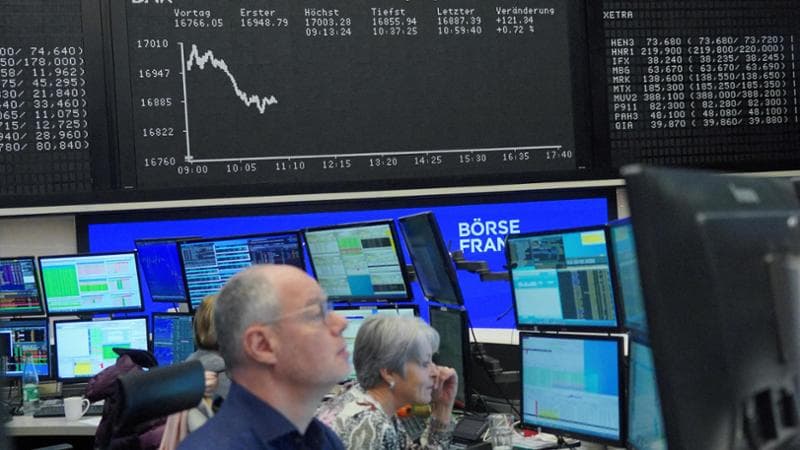 Le Borse di oggi, 4 marzo. Europa mista, riflettori sulle banche centrali. Il Bitcoin continua a correre