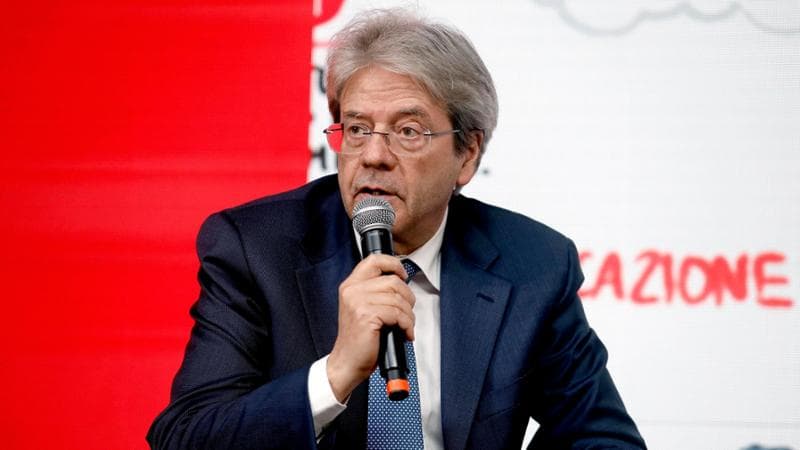 Gentiloni: “Rotto il soffitto di cristallo del debito comune ora tocca alla difesa”
