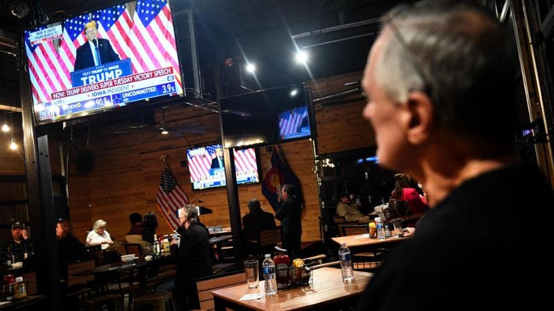 I campanelli d’allarme del Super Tuesday: Biden perde alle Samoa, Trump il Vermont. Migranti, Gaza e età dei candidati tra i temi decisivi