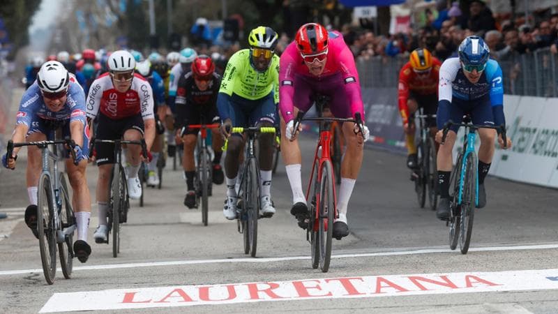 La volata vincente di Milan