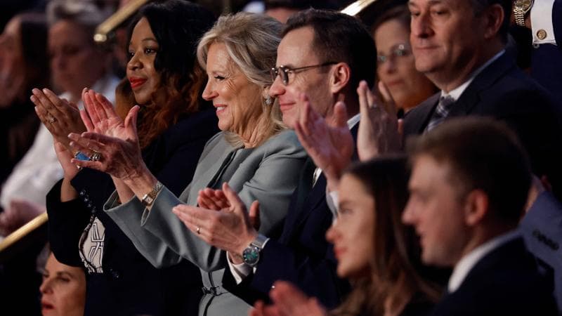 Il premier pro-Nato, il leader sindacalista, la donna nata in vitro: il manifesto politico degli ospiti di Biden allo stato dell’Unione