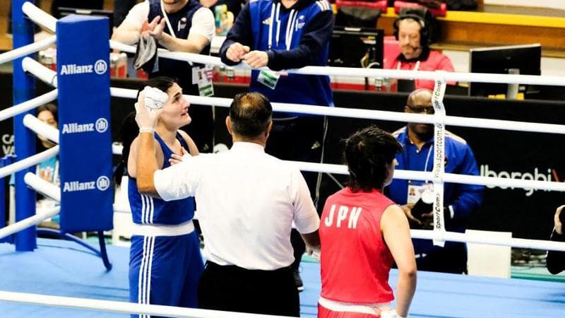 Angela Carini al momento del verdetto (foto Bozzani)