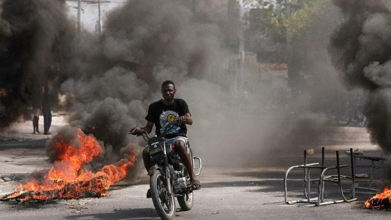 Haiti: il Paese è sotto assedio, l’economia ferma da cinque anni, il numero di sfollati cresce di ora in ora