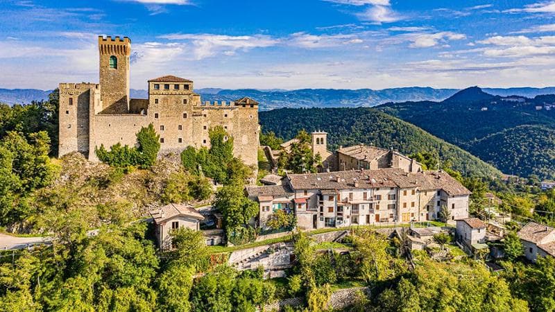 Pavullo nel Frignano (MO), borgo di Montecuccolo (C) (Comune di Pavullo nel Frignano)