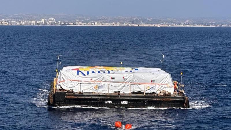 Un pontile mobile e una zattera, così la Open Arms sfiderà l’assedio a Gaza: “Potremmo non farcela ma l’errore sarebbe non provarci”