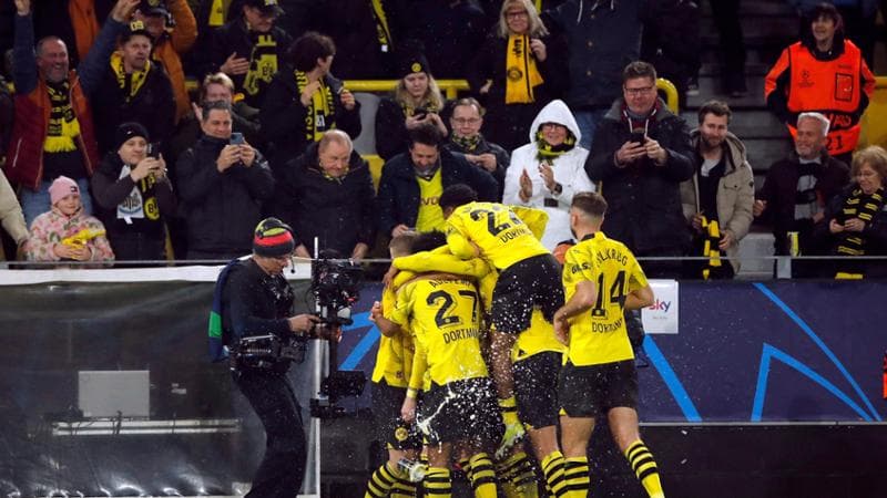L'esultanza dei giocatori del Borussia Dortmund