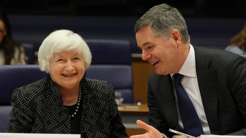 Il presidente dell'Eurogruppo, Paschal Donohoe, con la segretaria di Stato del Tesoro Usa Janet Yellen