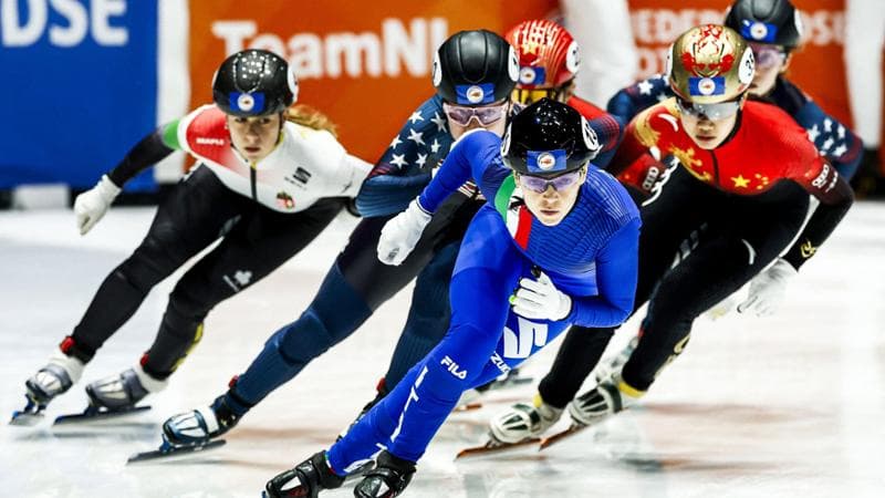 Arianna Fontana durante i 1000 ai Mondiali di Rotterdam
