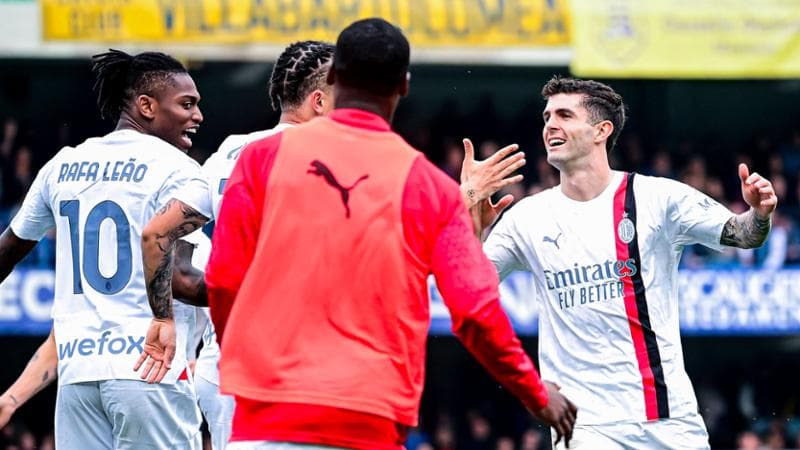 Pulisic esulta dopo il gol