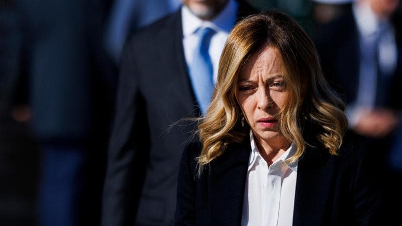 L’azzardo con Ursula isola Meloni in Ue. Il dilemma su Draghi