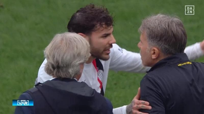Theo Hernandez discute con Baroni