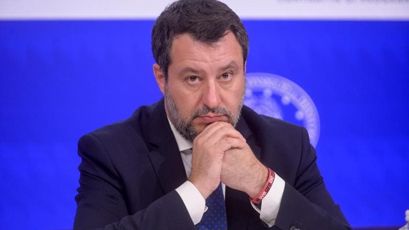 Europee, un direttorio affiancherà Salvini. Così governatori e ministri mettono sotto “tutela” il segretario su programma e candidature