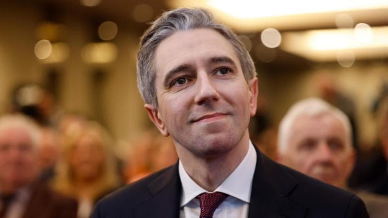 Irlanda, il 37enne Simon Harris sarà premier: il più giovane della storia