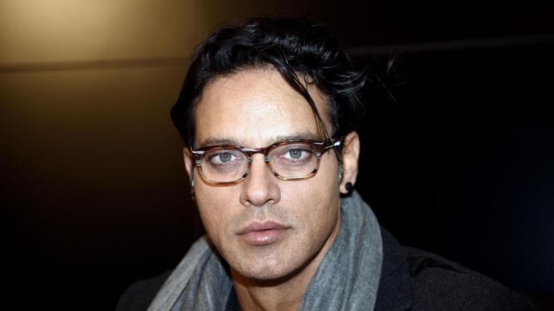 Gabriel Garko, smemorato e in canottiera ritorna in tv
