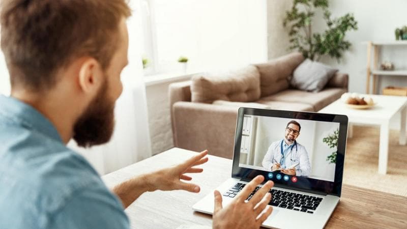 Dagli architetti di edifici intelligenti agli assistenti digitali per gli anziani: ecco le professioni emergenti per le città del futuro