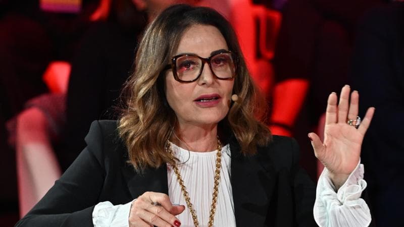 Pd: “Santanchè si è dimessa”. Ma è un pesce di aprile, “purtroppo”