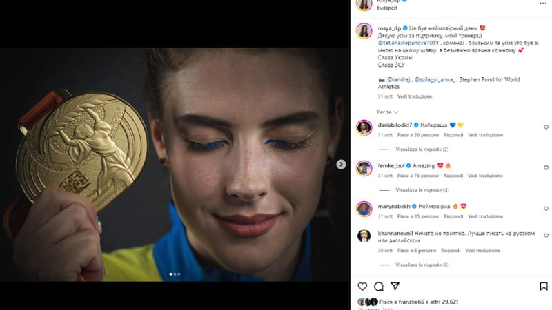 Yaroslava Mahuchikh con la medaglia d'oro dei Mondiali di Budapest (Instagram rosya_dp)