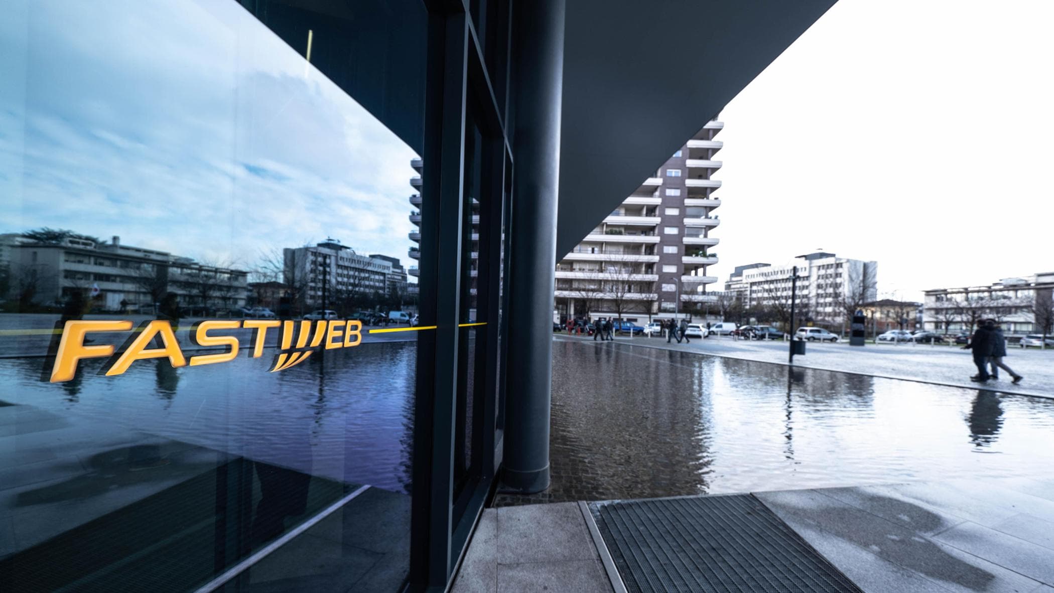 Fastweb elektrik piyasasına geliyor: “Sabit fiyatla teklif ve 5 yıl blokeli”