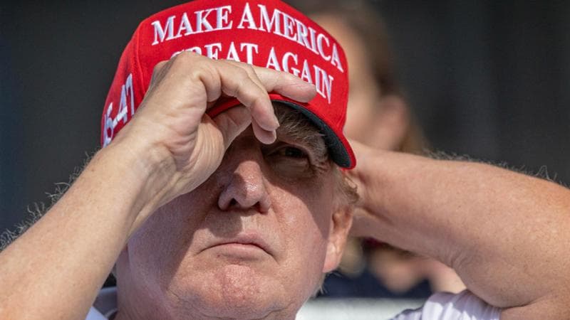 Trump, sull’aborto non sostiene il divieto nazionale: “Siano i singoli Stati americani a legiferare”