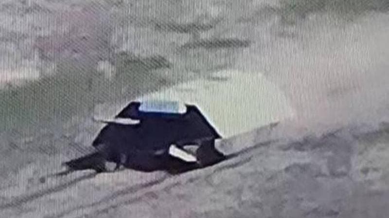 L’assalto del misterioso tank tartaruga russo in Ucraina