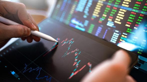 Così l’intelligenza artificiale rivoluziona la gestione dei risparmi
