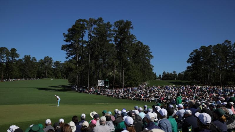 Augusta, trio americano in testa al Masters. Ma protagonista è il vento