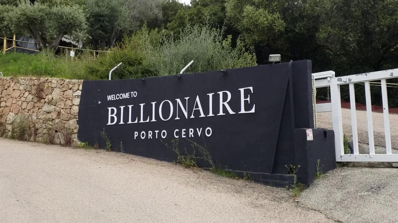Dispacci, Porto Cervo: caso Grillo, i luoghi del mistero