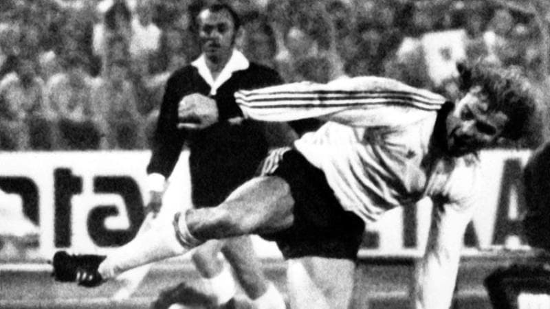 Bernd Hoelzenbein